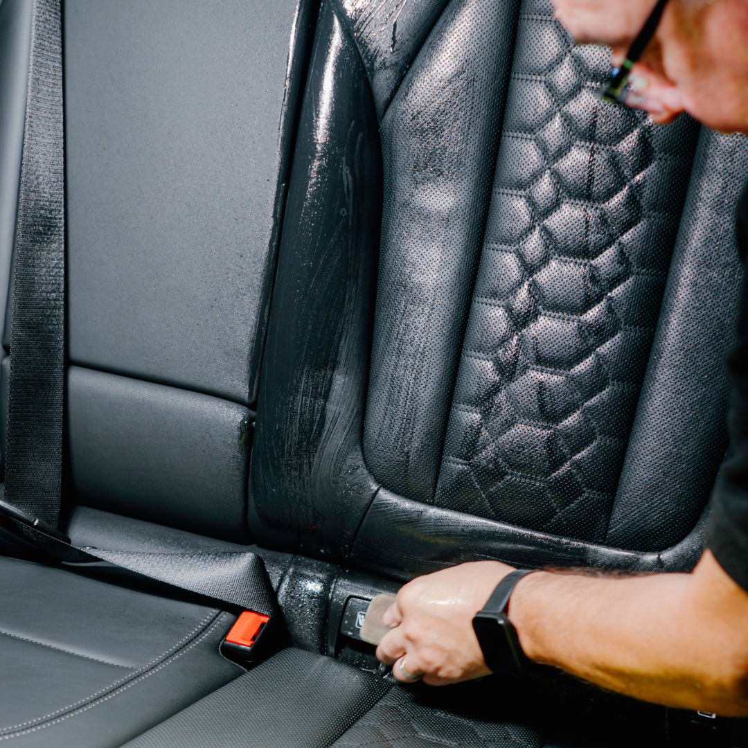 https://monteirosdetail.pt/wp-content/uploads/2024/12/detalhe_automovel.jpg